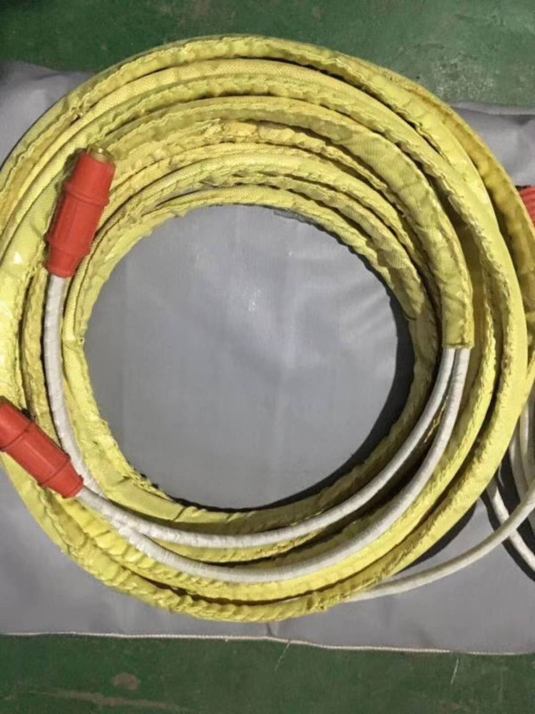 Chofaj elektrik ak chofaj flanm dife